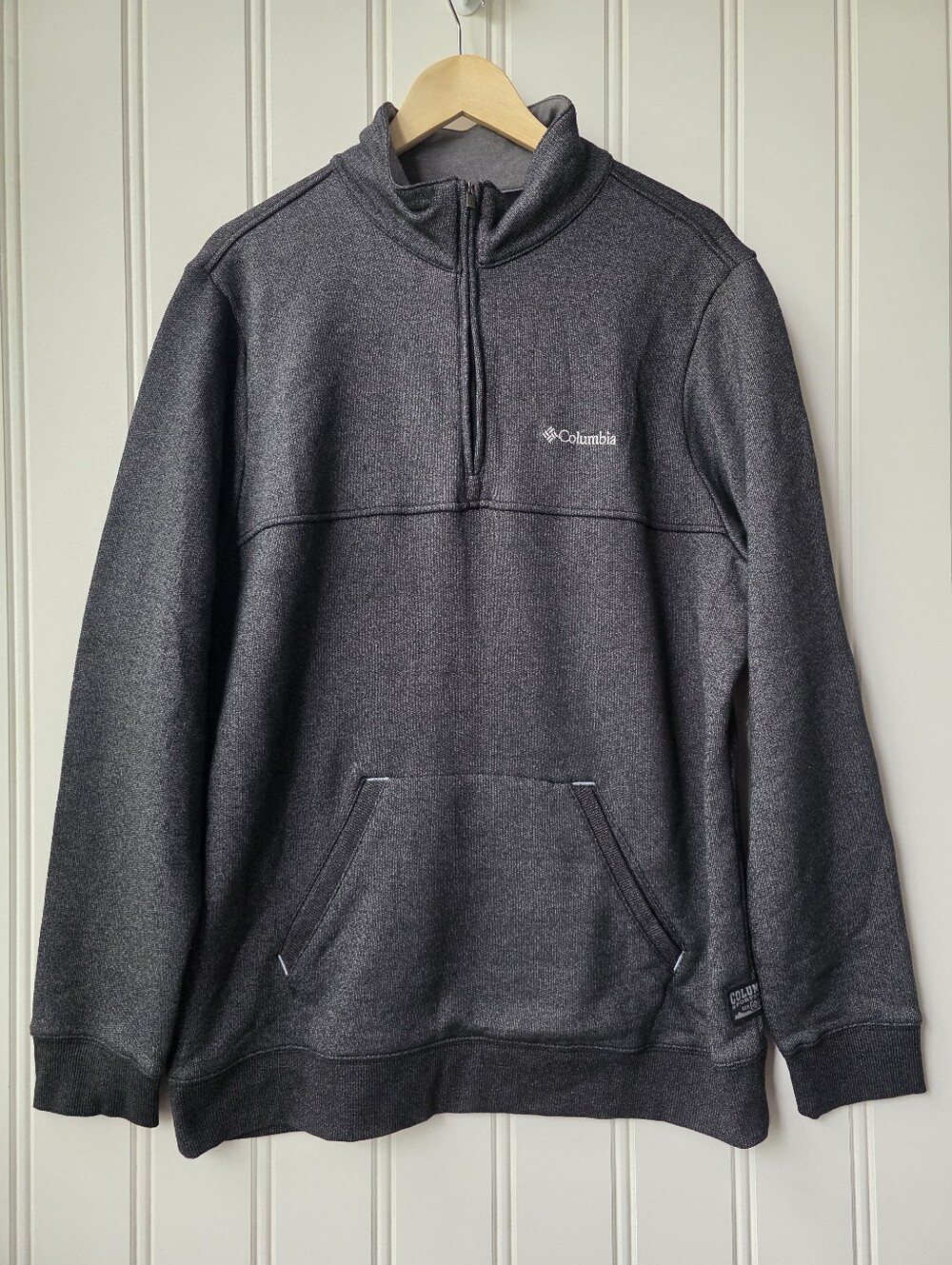 Columbia Sportswear Charcoal Grey 1/4 Zip Pullover Sweater Sweatshirt Large